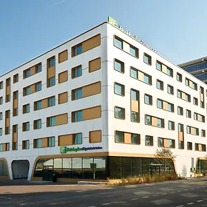 Lägenhetshotell Express & - Basel - By Ihg Allschwil